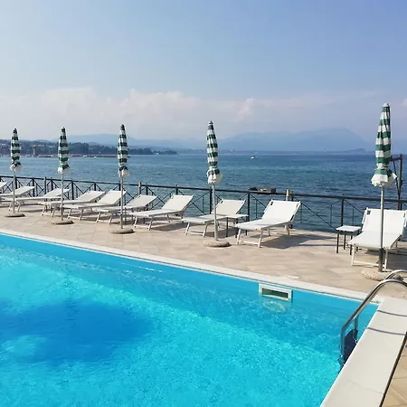 Estée 4* Desenzano del Garda
