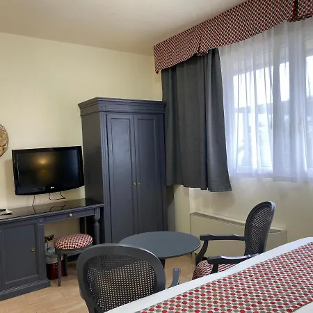 Estée 4* Desenzano del Garda