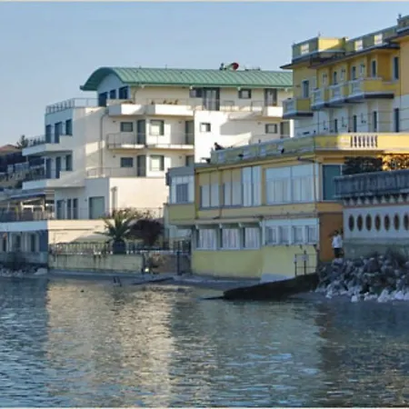 Estée 4* Desenzano del Garda