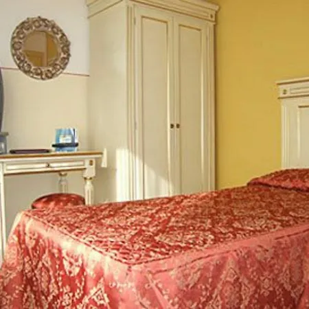 Hotel Estée Desenzano del Garda